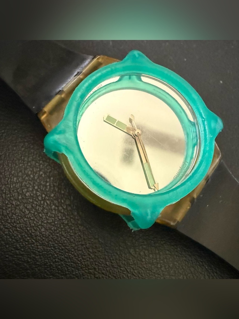 SWATCH SnowWhite Reflective Face Watch Glow in the Dark Hands Face Protector
